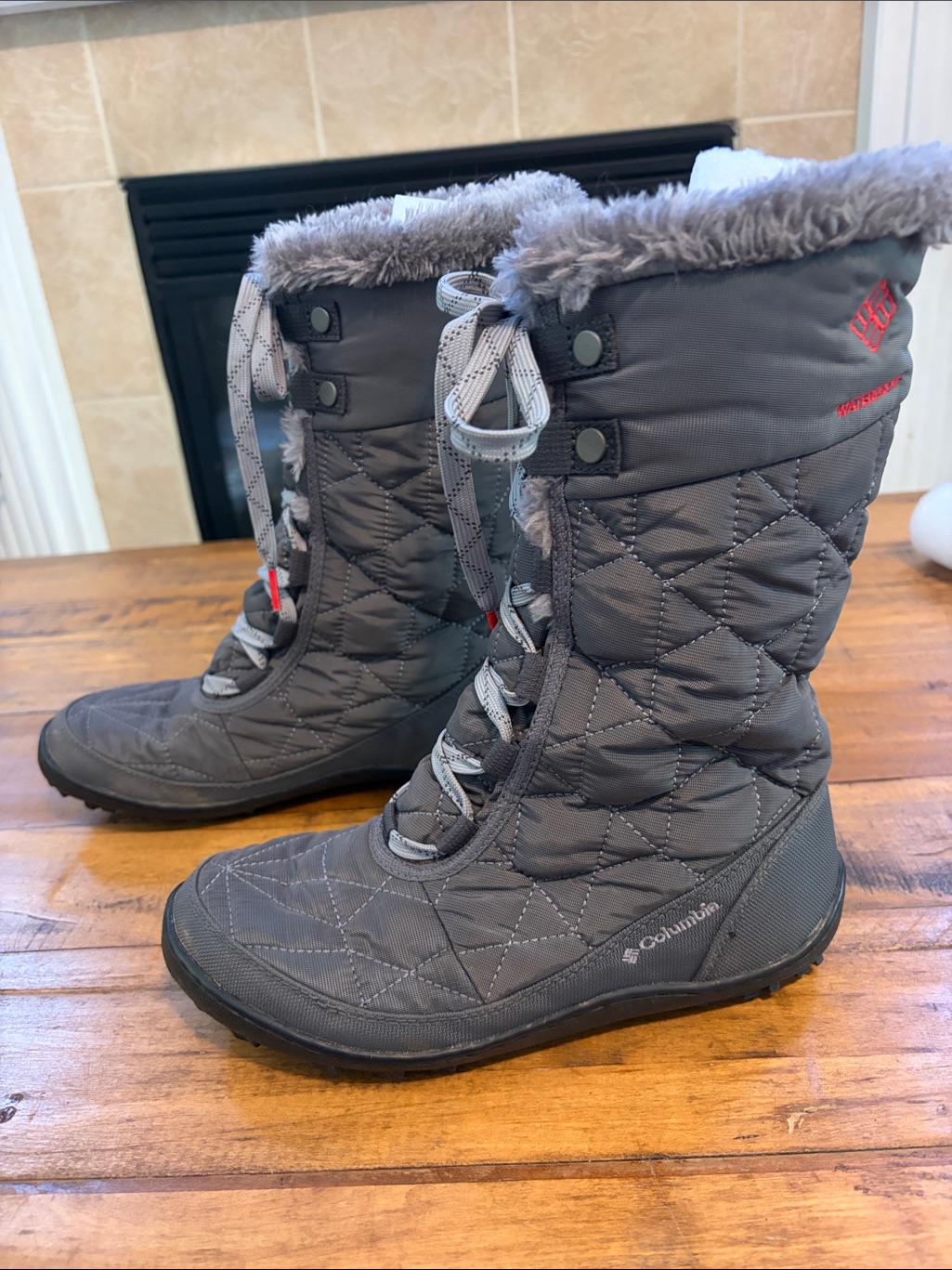 Columbia Women's Minx Mid Omni-Heat Waterproof Winter Boots Size 6 — image 3 of 8